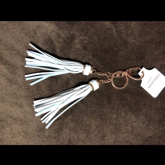 Other - TASSEL KEYCHAIN/PURSE DECORATION NWT
